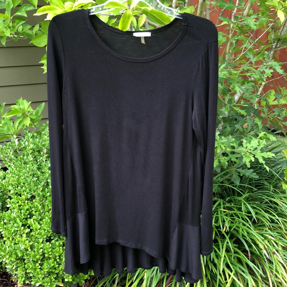 Soprano black knit boho top, Sz Medium